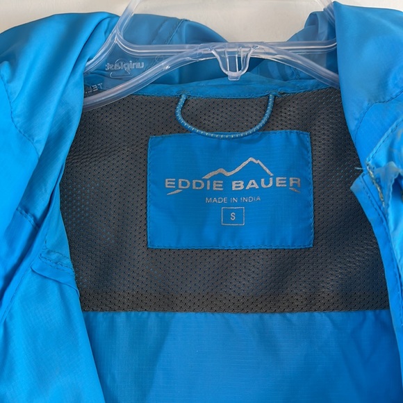 Eddie Bauer Women’s Windbreaker - Picture 3 of 6